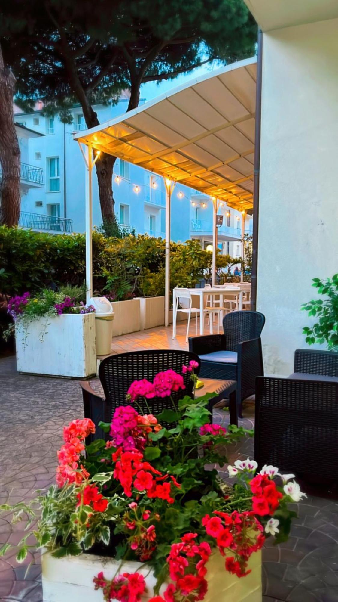Hotel Dream Rimini Exterior foto